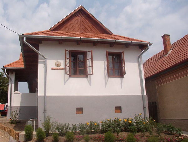 Kulcsosház Kazár