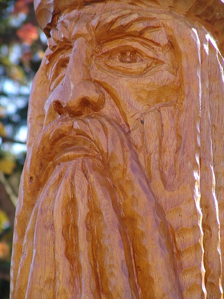 Koz&aacute;rd Bacchus szobor