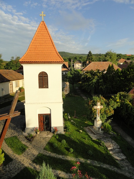 Koz&aacute;rd Harangtorony